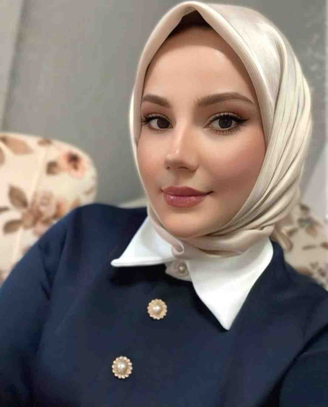 Sarıyer Dinamik Partner Escort Bayan Bahar