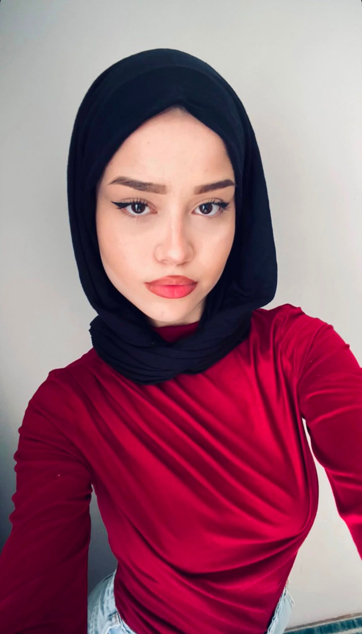Dereköy Tutkulu Kadın Escort Hülya