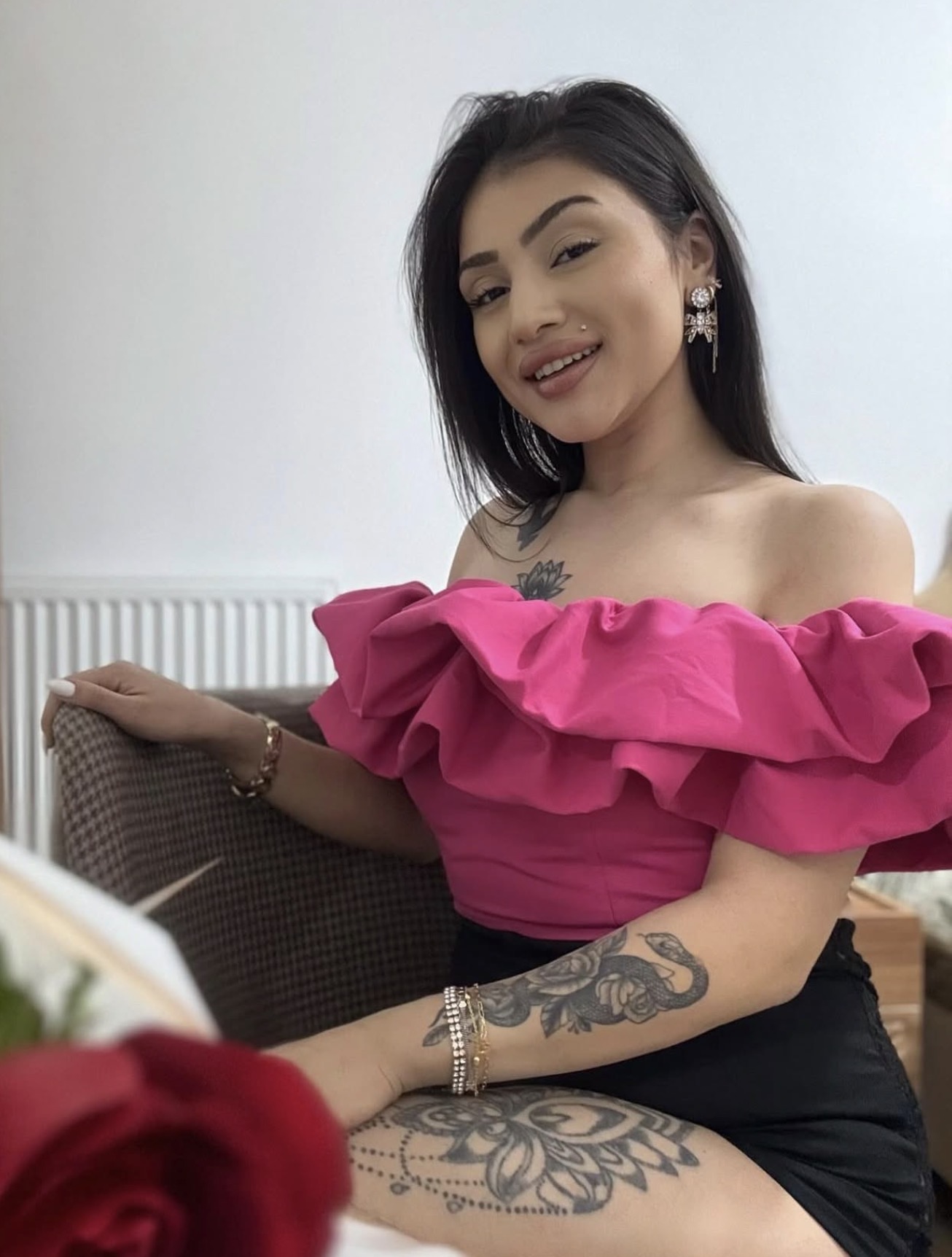 Sarnıç Göz Kamaştıran Kadın Bayan Escort Zeliha